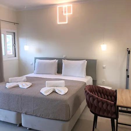 Euphoria Homes アルゴストリオン