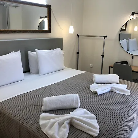 アパート Euphoria Homes アルゴストリオン
